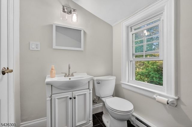 85 Whitney Rd, Millburn Twp., NJ 07078