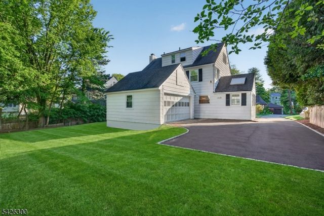 85 Whitney Rd, Millburn Twp., NJ 07078