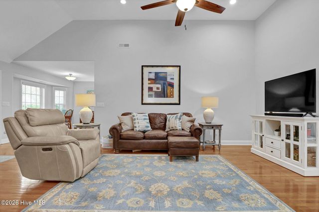 4423 Grey Oaks Court, Wilmington, NC 28412