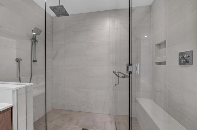 275 1ST AVENUE S 2204, St Petersburg, FL 33701