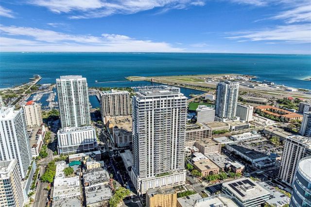 275 1ST AVENUE S 2204, St Petersburg, FL 33701