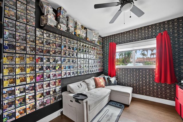 4890 SW 141st Ave, Miami, FL 33175