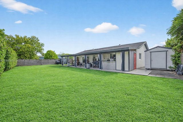 4890 SW 141st Ave, Miami, FL 33175