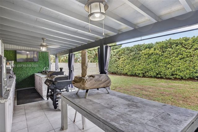 4890 SW 141st Ave, Miami, FL 33175