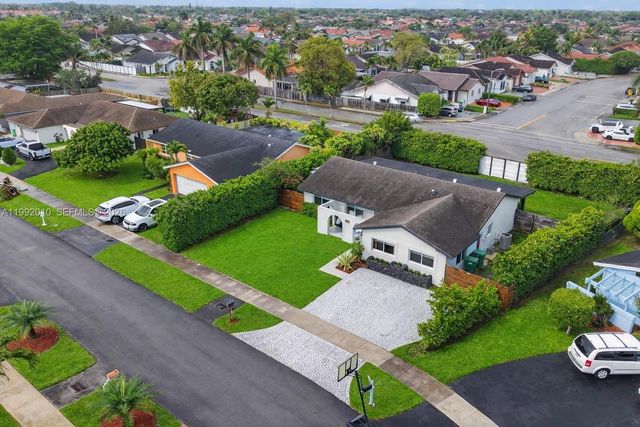 4890 SW 141st Ave, Miami, FL 33175