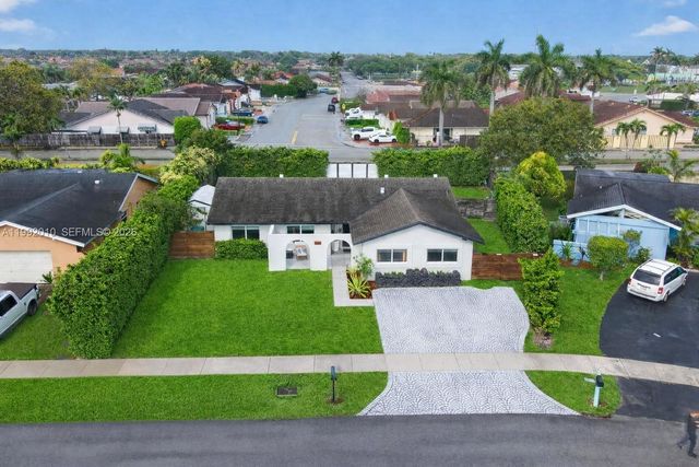4890 SW 141st Ave, Miami, FL 33175