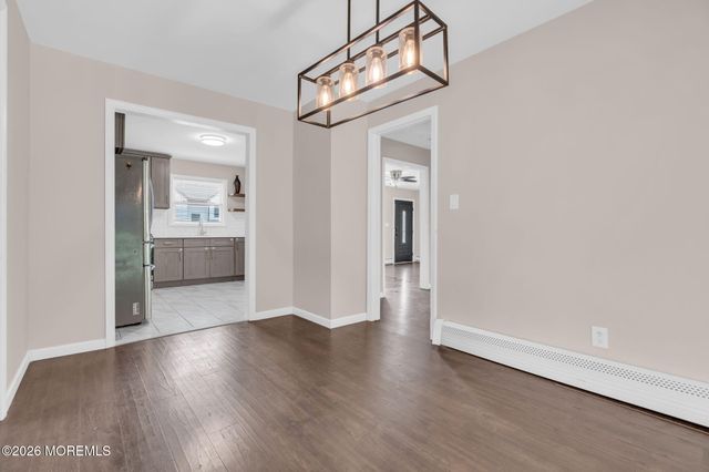 36 Elm Terrace, Parlin, NJ 08859