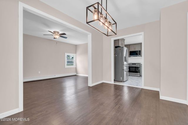 36 Elm Terrace, Parlin, NJ 08859