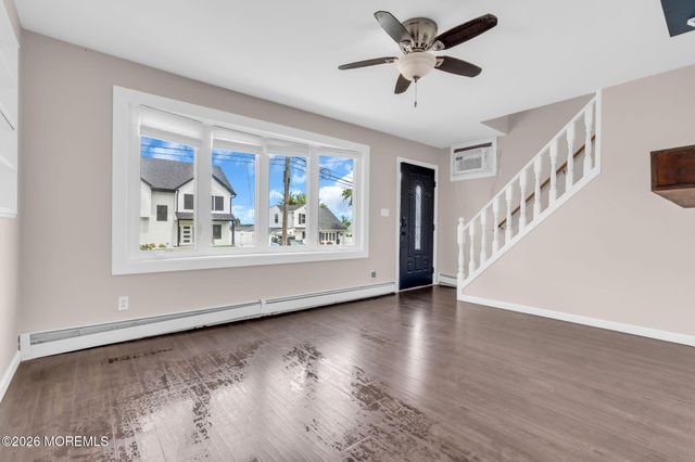 36 Elm Terrace, Parlin, NJ 08859