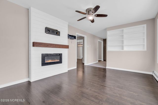36 Elm Terrace, Parlin, NJ 08859