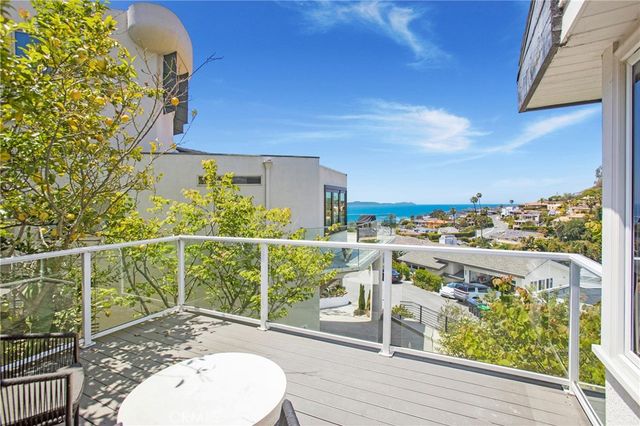 546 Temple Hills, Laguna Beach, CA 92651