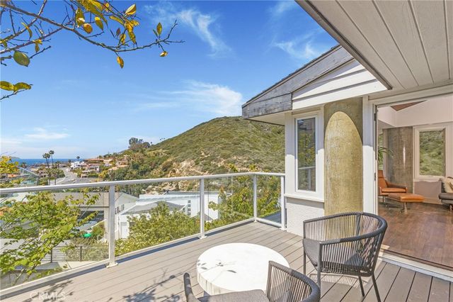 546 Temple Hills, Laguna Beach, CA 92651