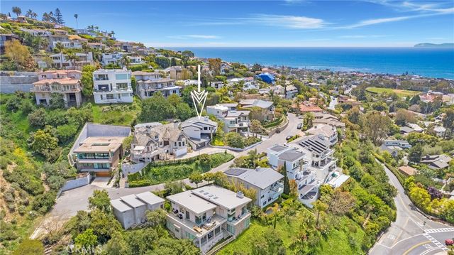 546 Temple Hills, Laguna Beach, CA 92651