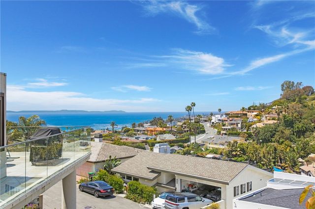 546 Temple Hills, Laguna Beach, CA 92651