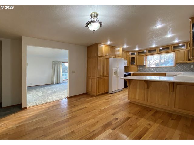 97987 COURT ST St, Brookings, OR 97415