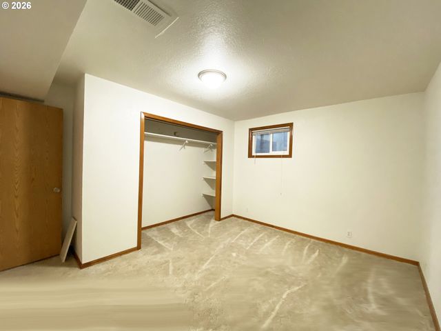 97987 COURT ST St, Brookings, OR 97415