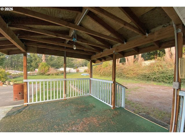 97987 COURT ST St, Brookings, OR 97415
