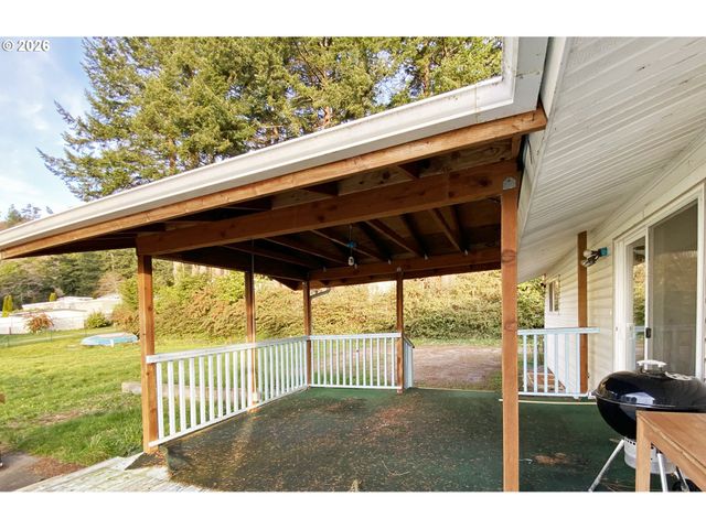 97987 COURT ST St, Brookings, OR 97415
