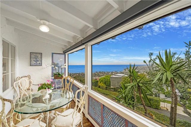 1492 Temple Hills Drive, Laguna Beach, CA 92651