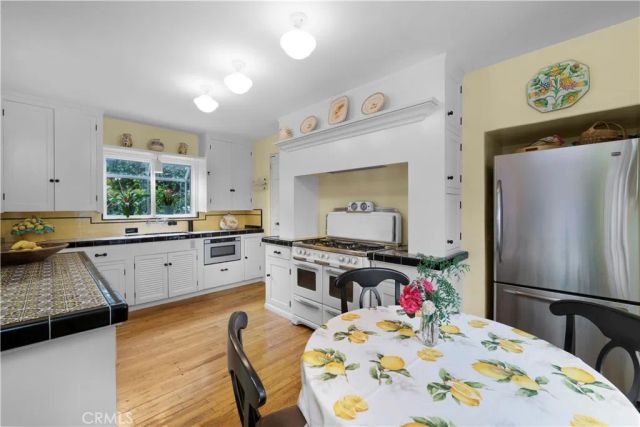 1492 Temple Hills Drive, Laguna Beach, CA 92651