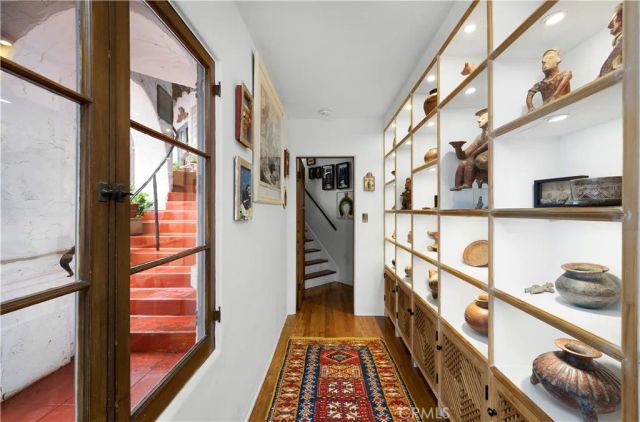 1492 Temple Hills Drive, Laguna Beach, CA 92651