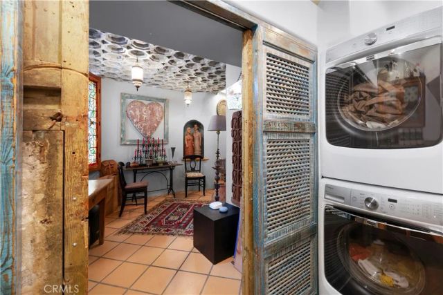 1492 Temple Hills Drive, Laguna Beach, CA 92651