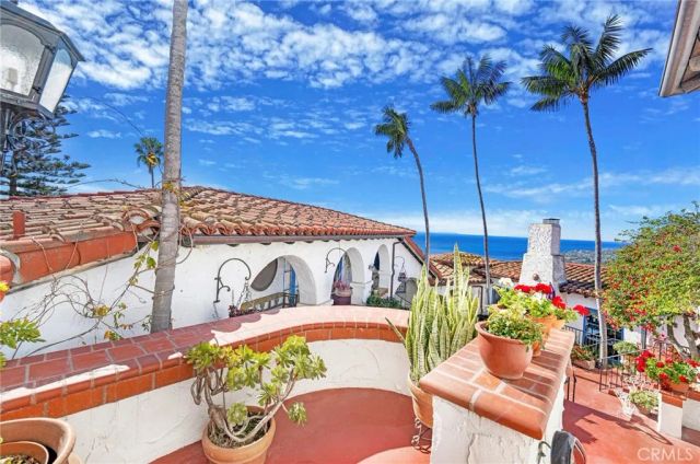 1492 Temple Hills Drive, Laguna Beach, CA 92651