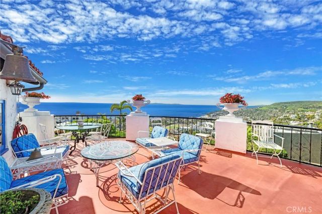 1492 Temple Hills Drive, Laguna Beach, CA 92651