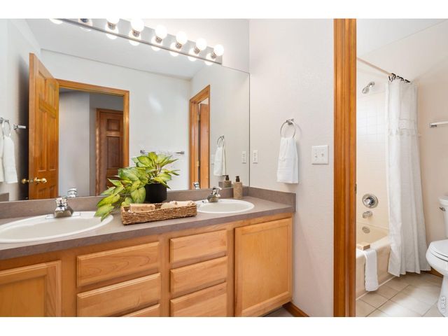 503 Shadbury Ct, Fort Collins, CO 80525