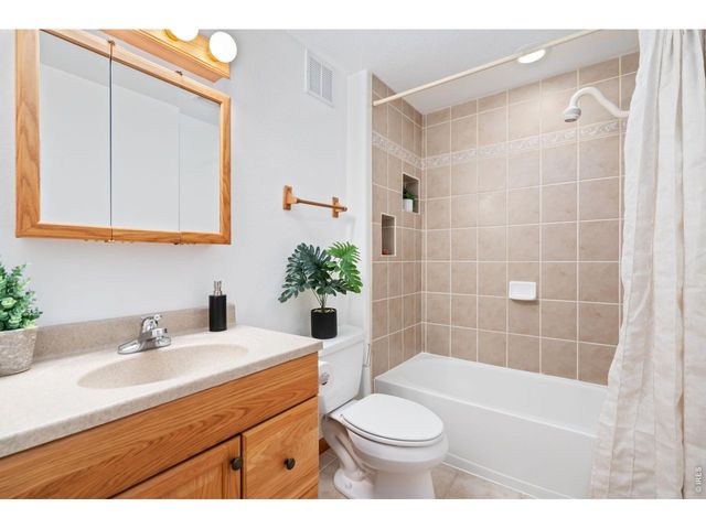 503 Shadbury Ct, Fort Collins, CO 80525