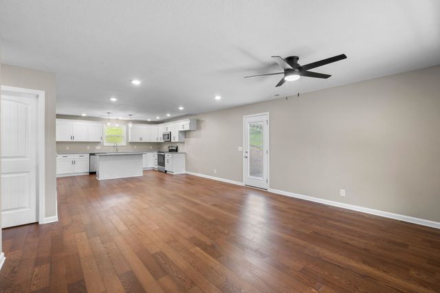 3776 John Taylor Rd, Woodlawn, TN 37191