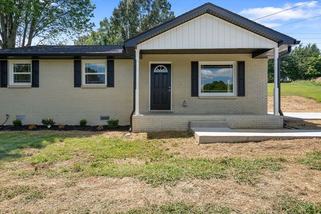 3776 John Taylor Rd, Woodlawn, TN 37191