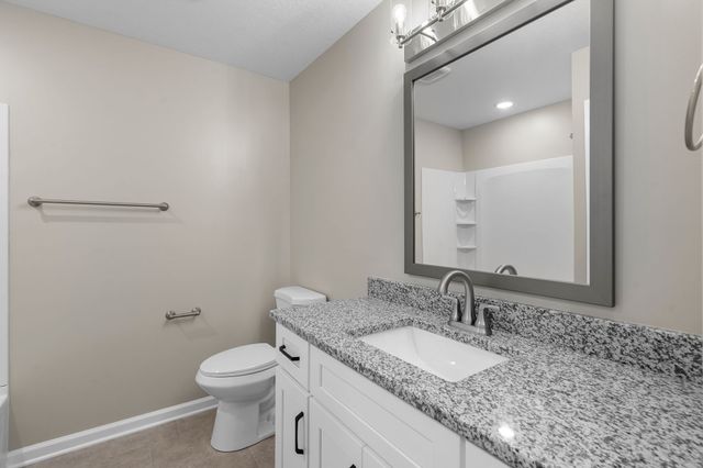 3776 John Taylor Rd, Woodlawn, TN 37191