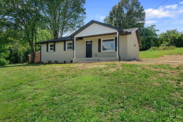 3776 John Taylor Rd, Woodlawn, TN 37191
