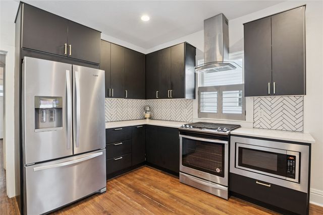 683 25th Street, Des Moines, IA 50312