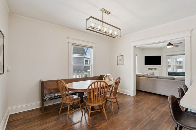 683 25th Street, Des Moines, IA 50312