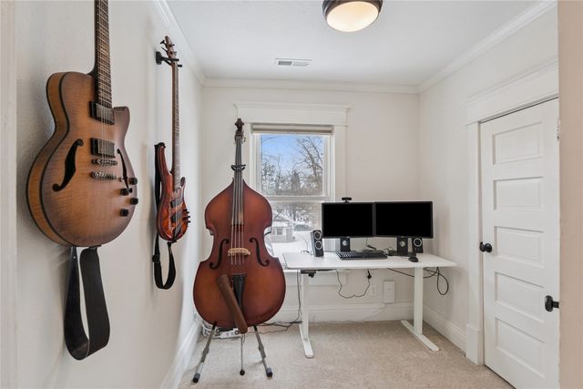 683 25th Street, Des Moines, IA 50312