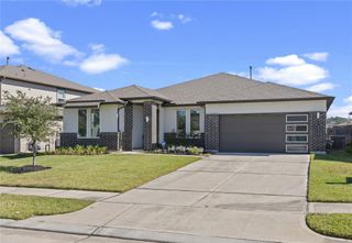 13316 Bear Creek Court, Conroe, TX 77384