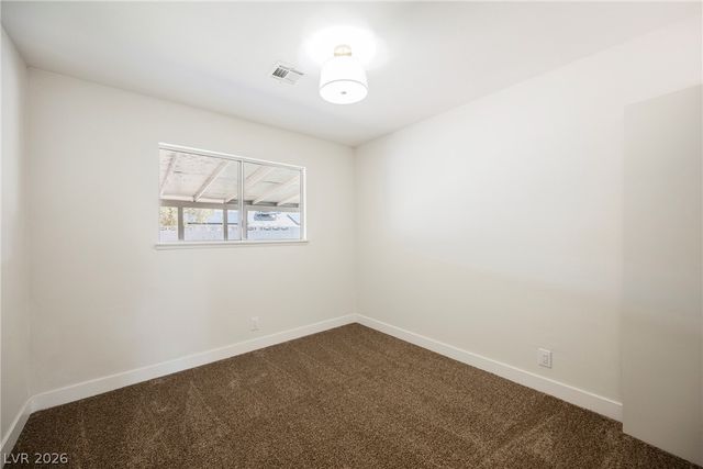 35 Hickory Street, Las Vegas, NV 89110