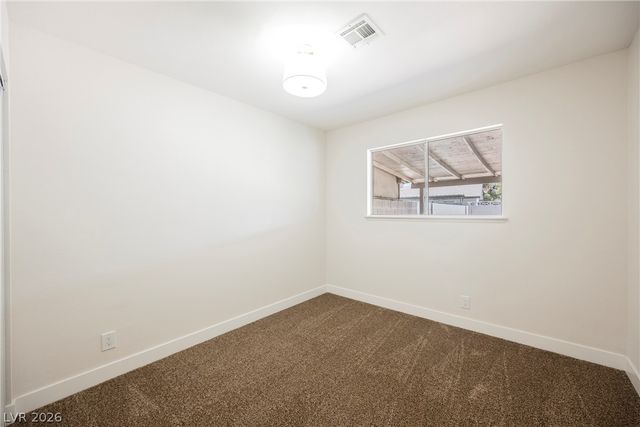 35 Hickory Street, Las Vegas, NV 89110