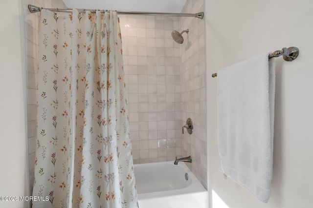 2005 Marconi Road, Wall, NJ 07719