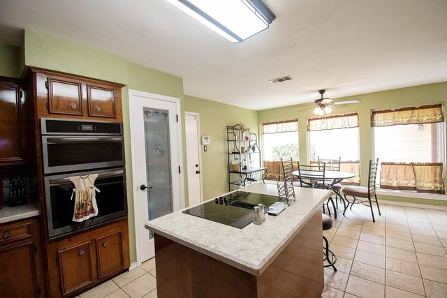 1827 Ash Meadow Drive, Houston, TX 77090