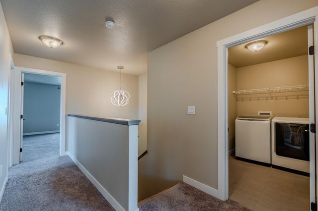 6204 63rd Avenue S, Fargo, ND 58104