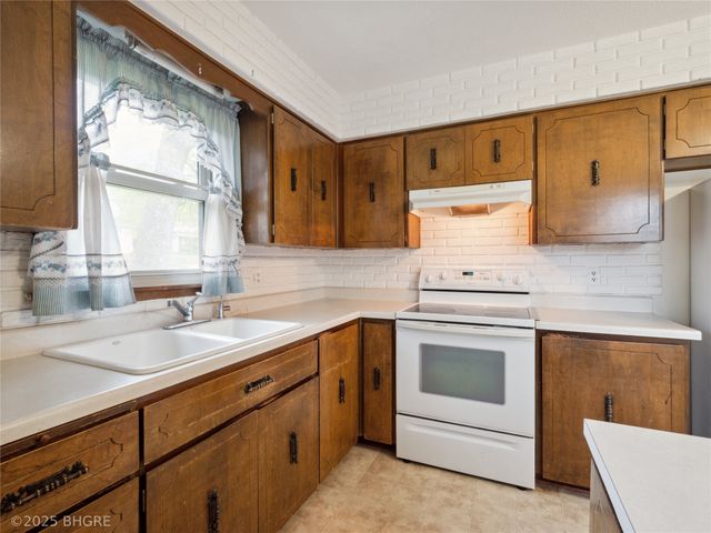 4508 SE 3rd Street, Des Moines, IA 50315