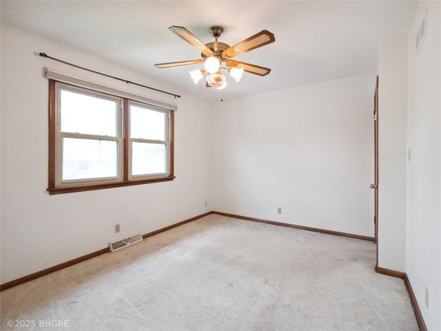 4508 SE 3rd Street, Des Moines, IA 50315