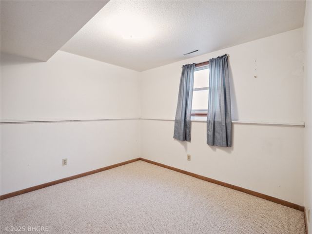 4508 SE 3rd Street, Des Moines, IA 50315
