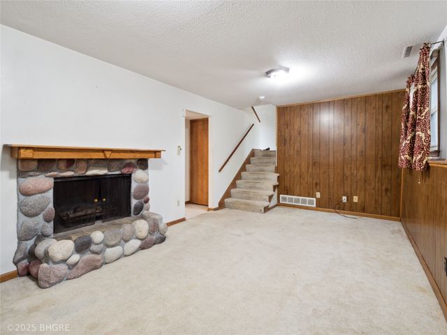 4508 SE 3rd Street, Des Moines, IA 50315