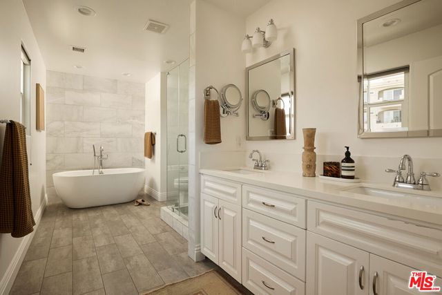 2955 Kelton Avenue, Los Angeles, CA 90064
