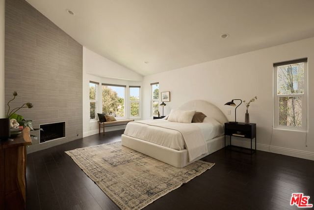 2955 Kelton Avenue, Los Angeles, CA 90064