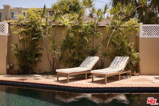 2955 Kelton Avenue, Los Angeles, CA 90064